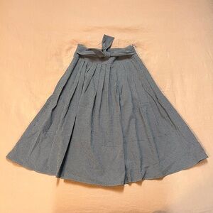 Brooks Brothers Navy and White Gingham Skirt. Size 10
